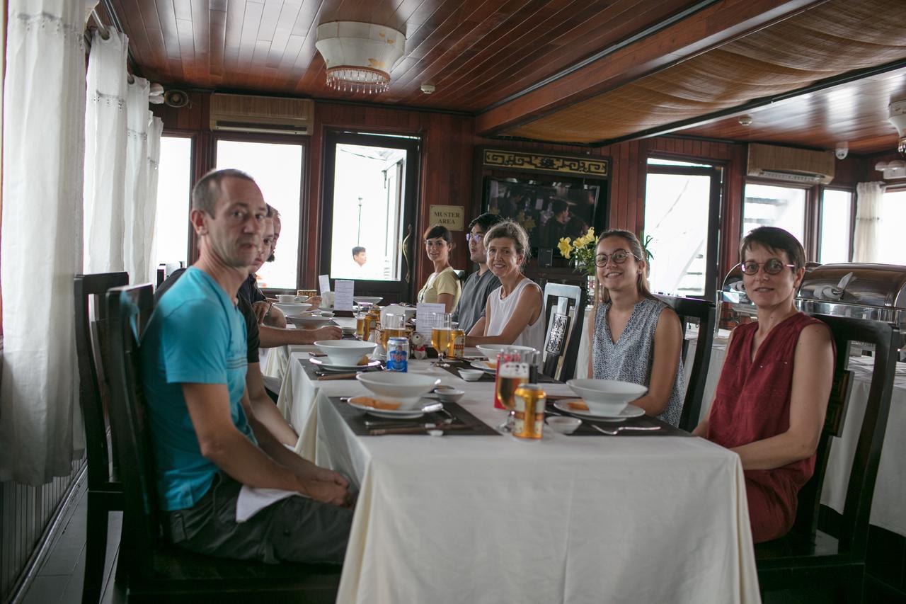 Garden Bay Legend Cruise Hotel Hạ Long-öböl Kültér fotó