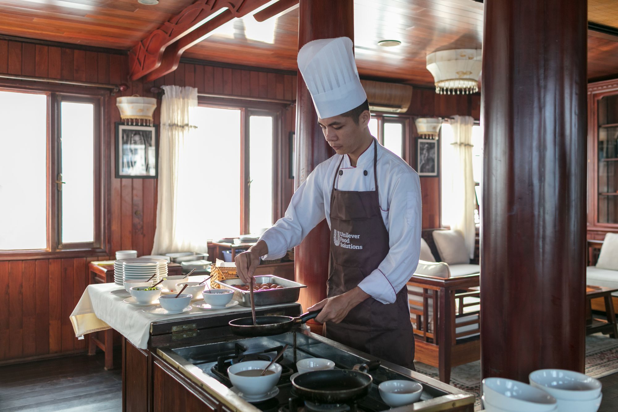 Garden Bay Legend Cruise Hotel Hạ Long-öböl Kültér fotó