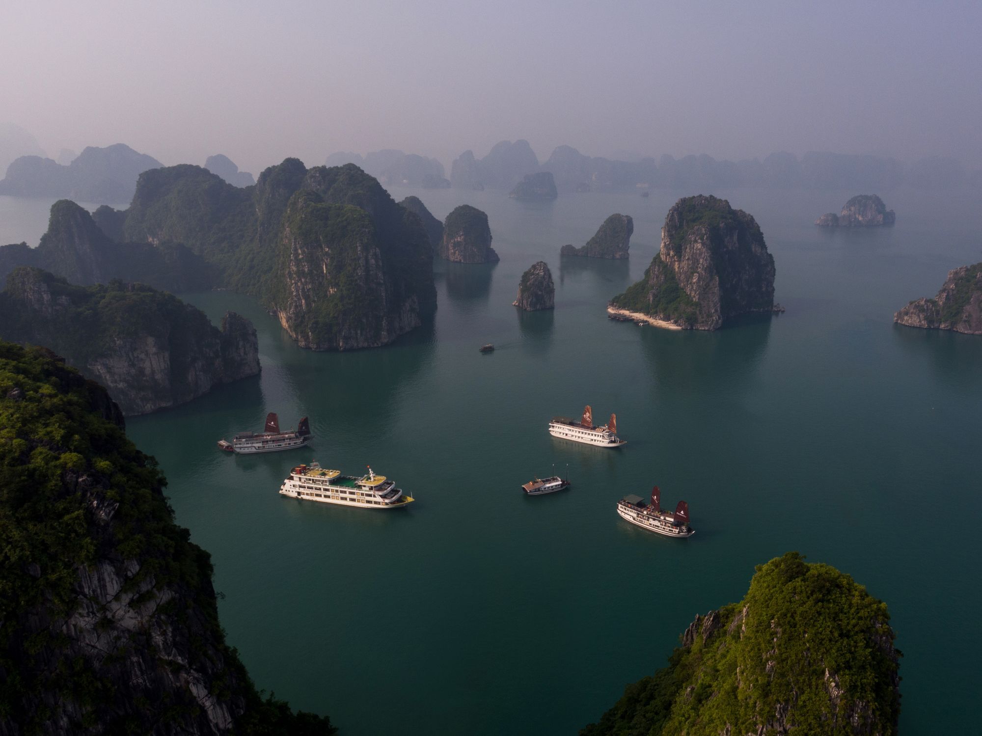 Garden Bay Legend Cruise Hotel Hạ Long-öböl Kültér fotó